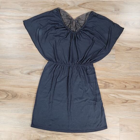 🔹️L8teR Gray Sheer Butterfly Backed Dress Small - Picture 3 of 14